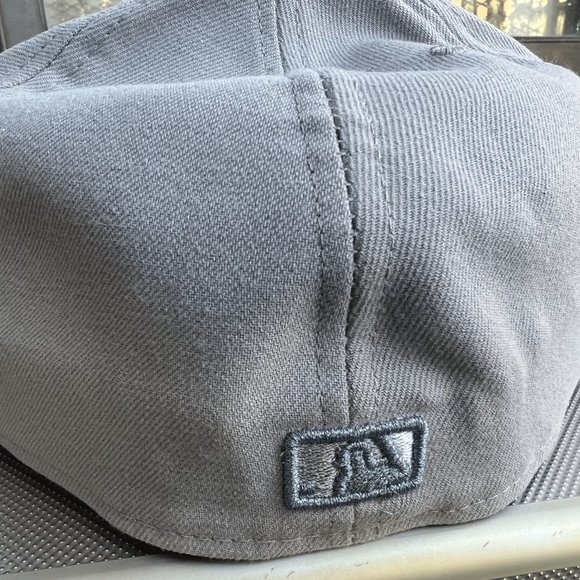 New Era MLB New York Mets “Grey/Ice Blue" fitted size 7 7/8 - Picture 3 of 6